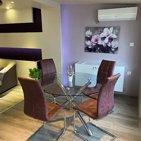Modern 1br With Hill View & Free Street Parking * Plovdiv